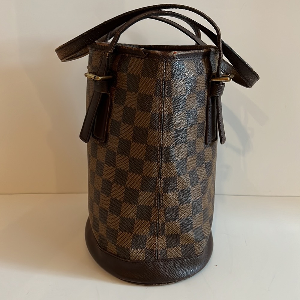 Louis Vuitton Marais bucket bag in Damier Ebene - Picture 4 of 16